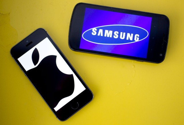 photo of Apple loses second attempt to ban sales of Samsung phones image