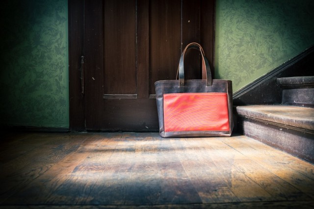 photo of The Franklin Tote is the George Clooney of bags image