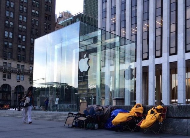 photo of The great global iPhone 6 sit-in begins! image