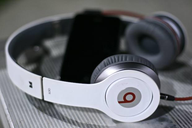 monster ibeats review
