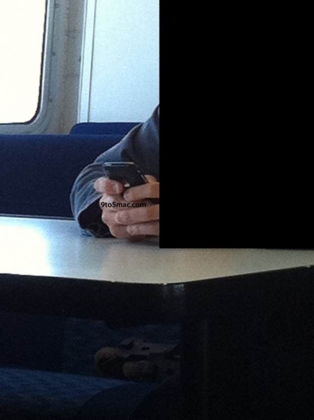iPhone 5 prototype spotted