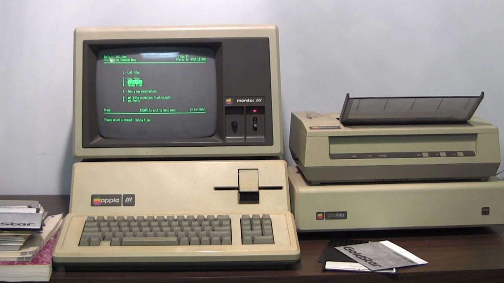 This Apple III Plus still works after spending the 1980s scheduling yoga classes at a spiritual retreat center.