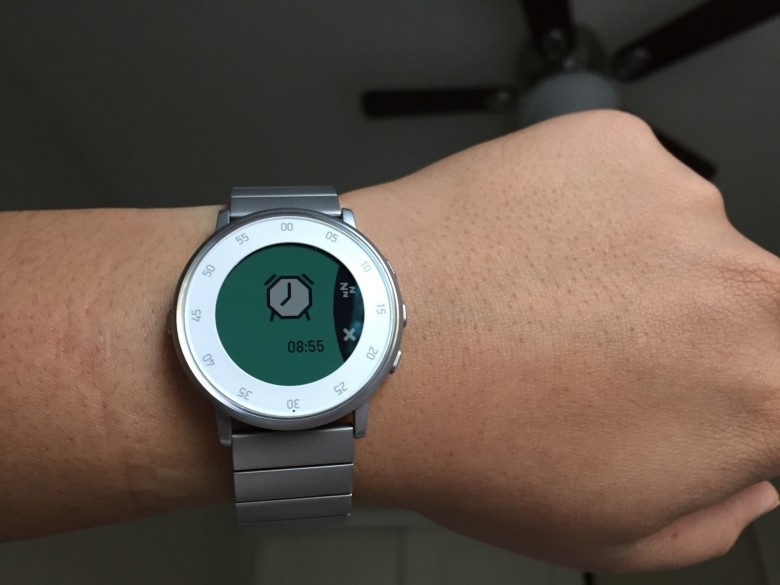 Fitbit will support Pebble watches 