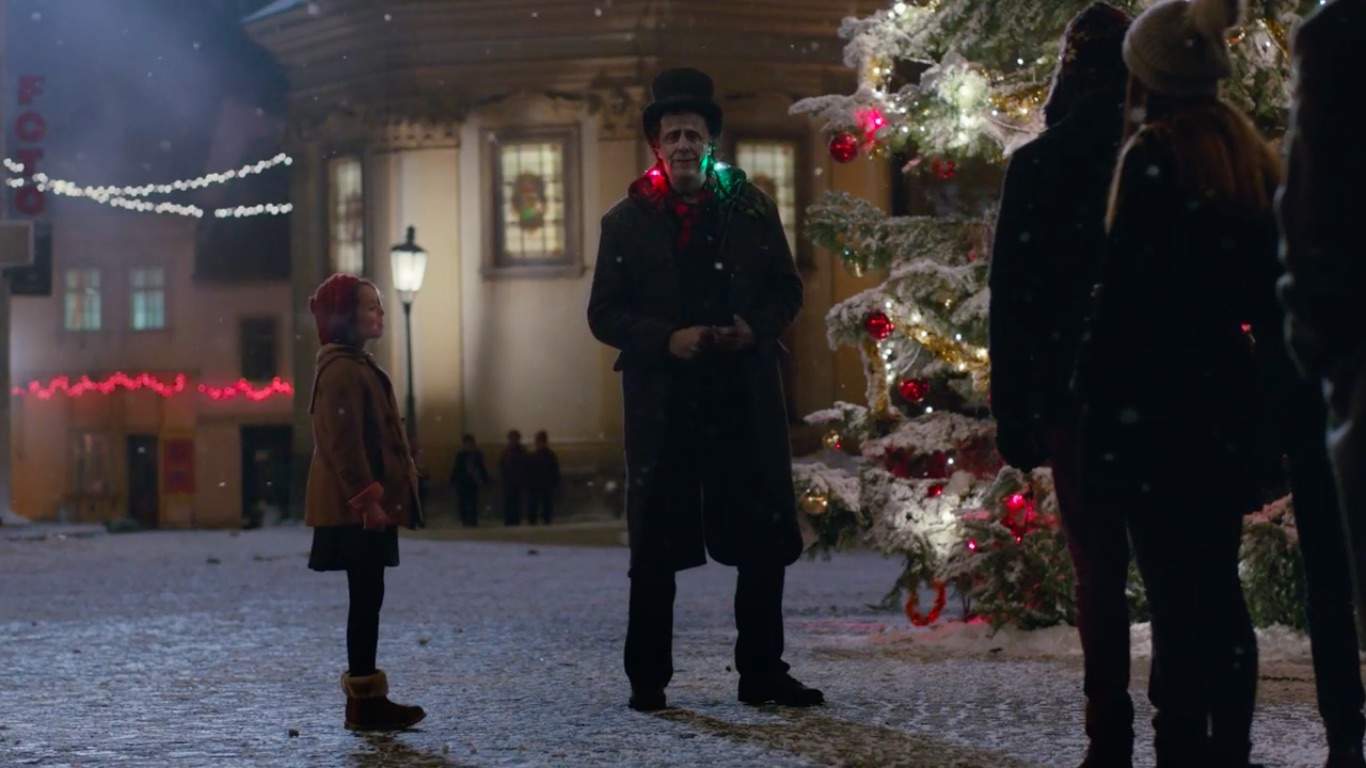 Apple S Monstrous Christmas Ad Will Melt Your Frosty Heart Cult Of Mac