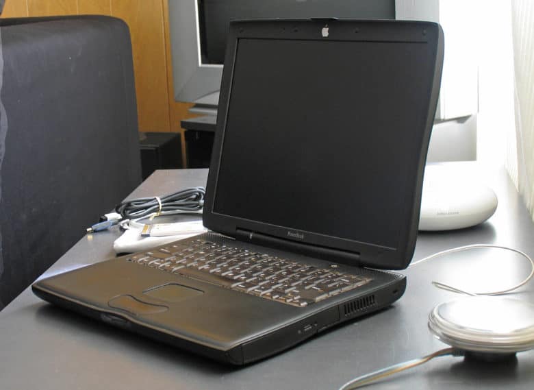 Today in Apple history: Pismo PowerBook is a multimedia ...