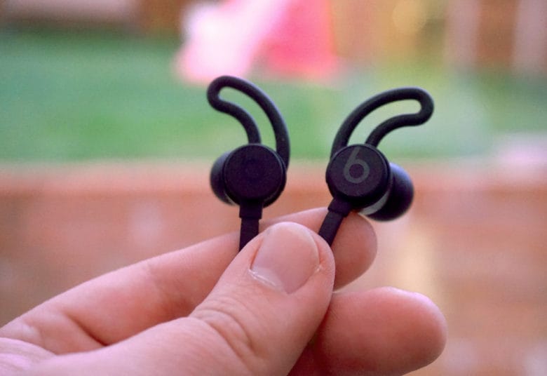 world-beating wireless earbuds [Reviews 