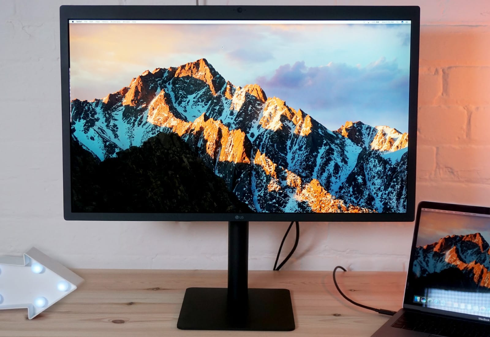 LG UltraFine 5K Display Review: Is it a perfect Cinema Display replacement?