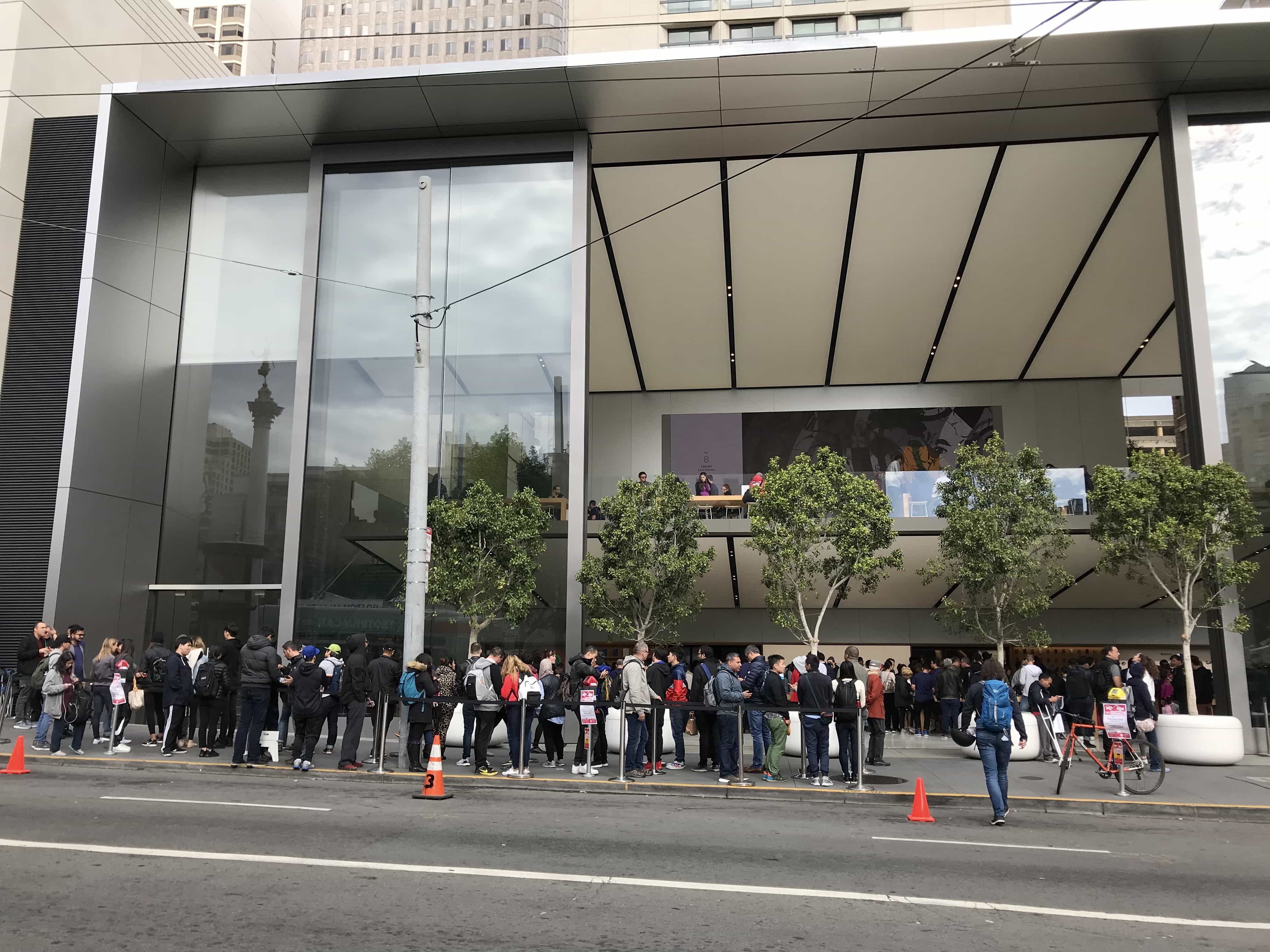 Shocker! Some Apple stores still have iPhone X on hand | Cult of Mac
