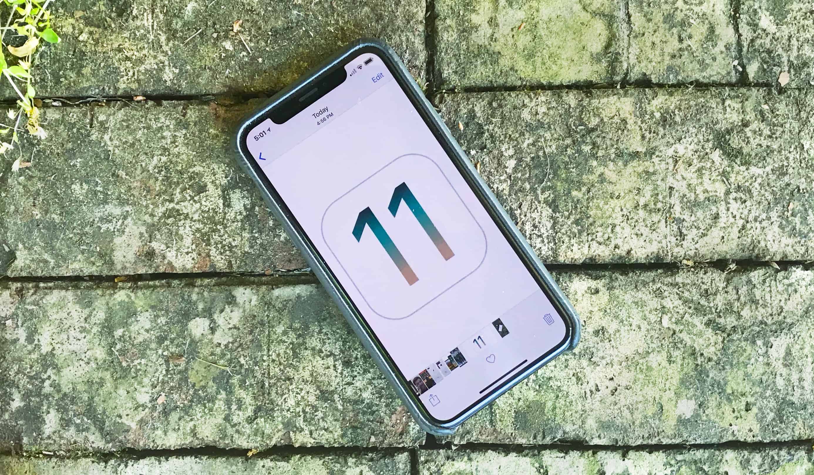 Developers must support iPhone X screen iOS 11 SDK