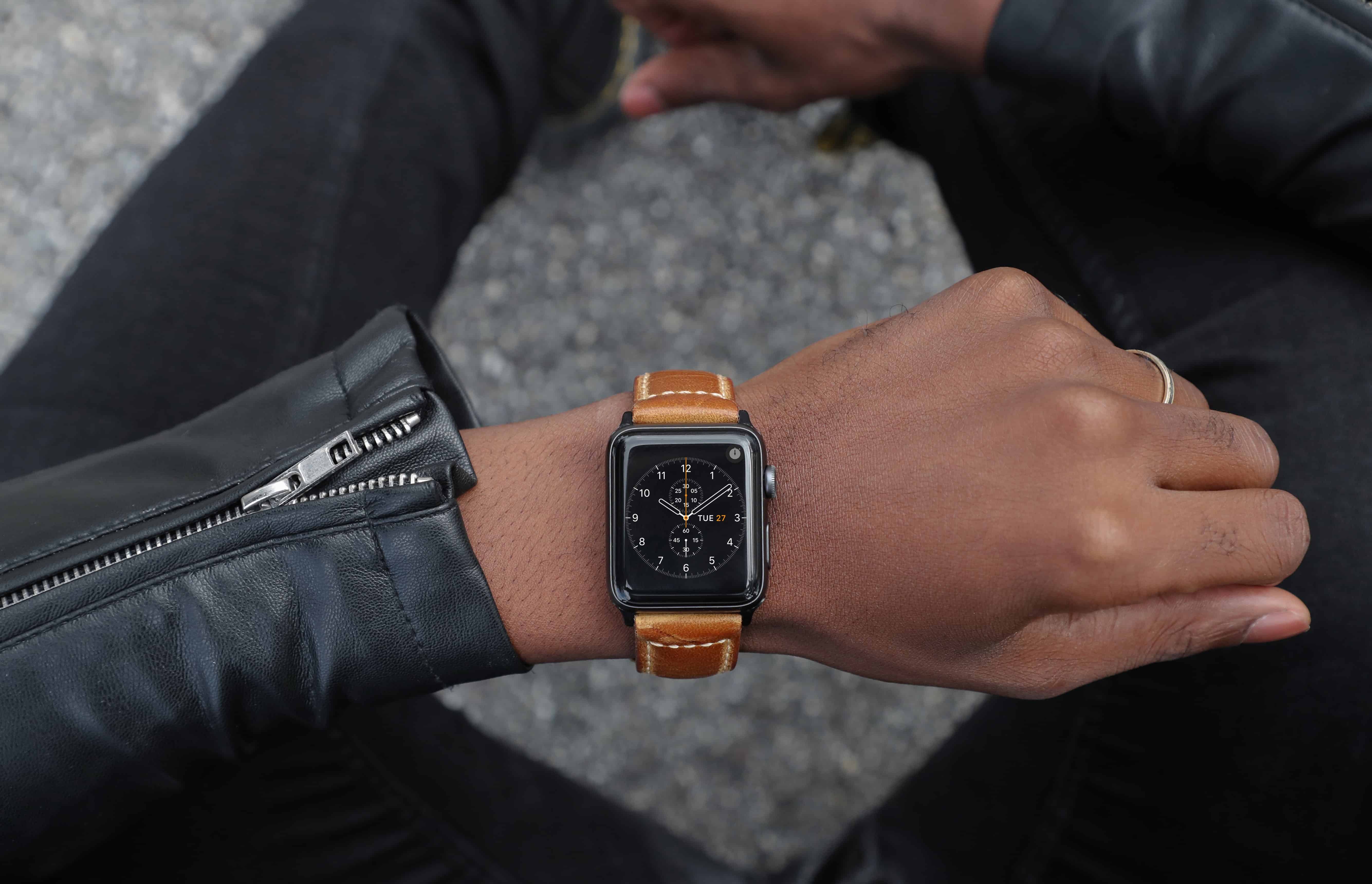Apple Watch Series 4 deserves a serious leather strap
