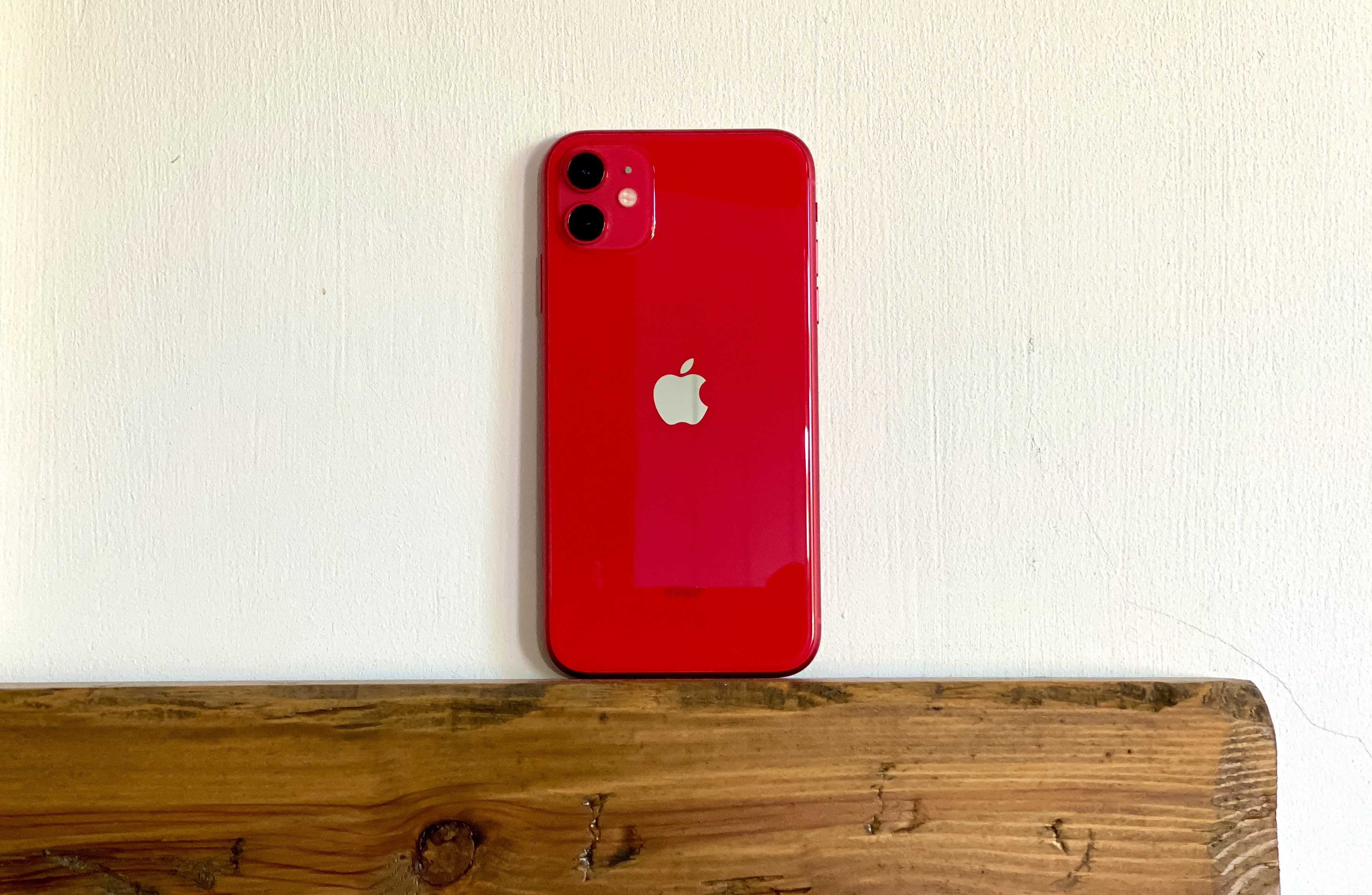Iphone 11 Red Back | vlr.eng.br