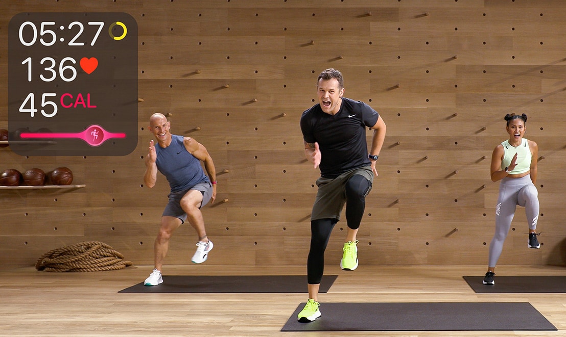 Greg and Kim are trying to keep up with Jamie-Ray's HIIT session