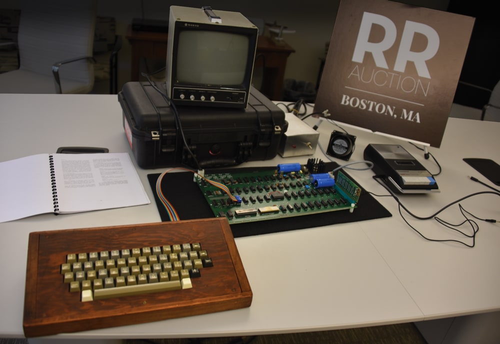 Ultra-rare Apple-1 computer, signed by Steve Wozniak, is up for auction