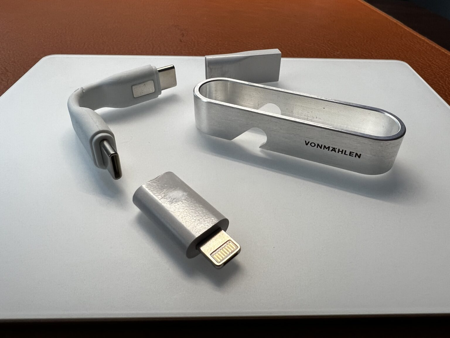 The High Six features USB-C, USB-A and Lightning connectors.