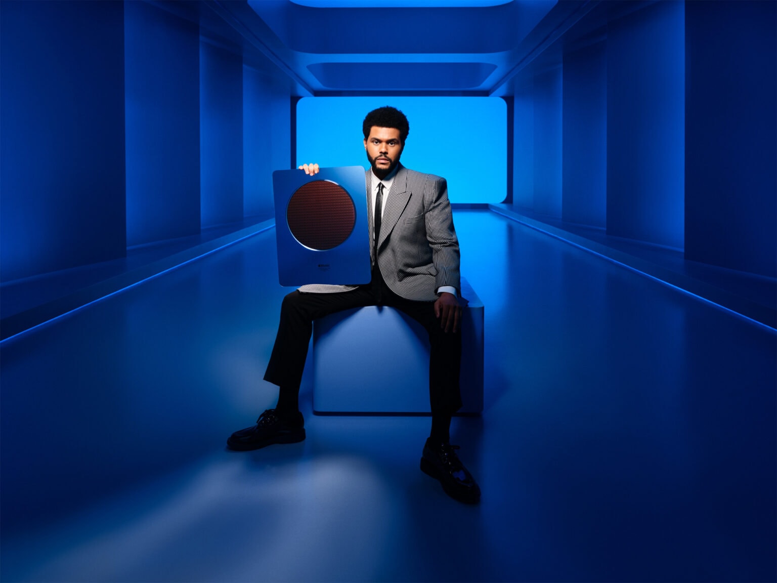 The Weeknd picks up 2021 Apple Music Award
